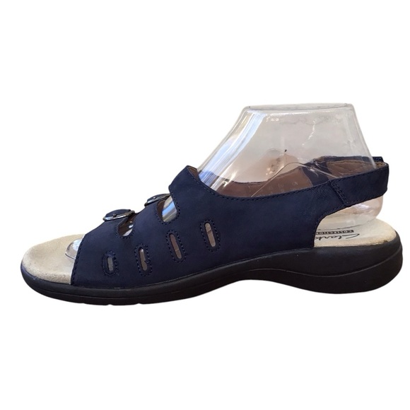 Clarks Saylie Quartz Navy Nubuck Sandals - Picture 4 of 11